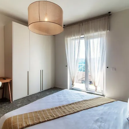 Apartment Martina - By Myhomeincomo Como