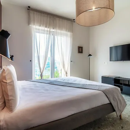 Martina - By Myhomeincomo 公寓 科莫