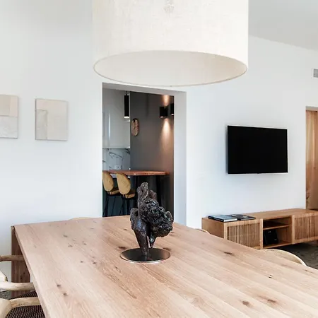 Appartement Martina - By Myhomeincomo Como