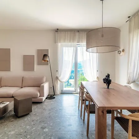 Apartment Martina - By Myhomeincomo *