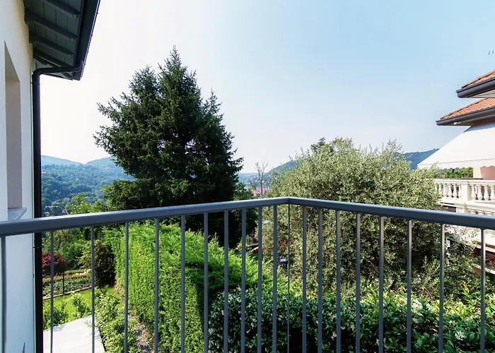 公寓 Martina - By Myhomeincomo *