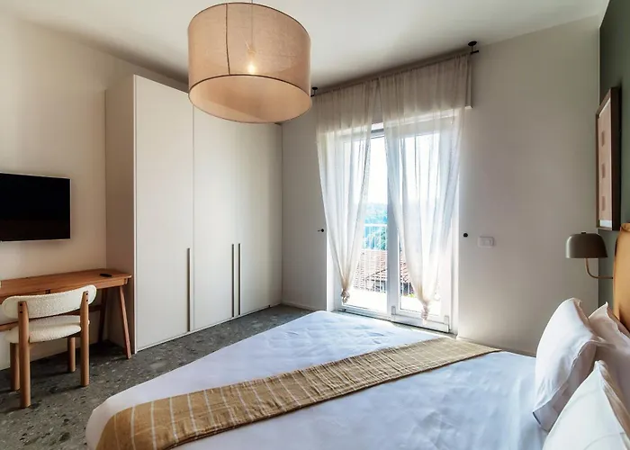 公寓 Martina - By Myhomeincomo 科莫