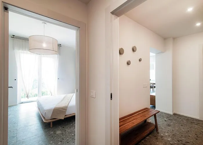 公寓 Martina - By Myhomeincomo