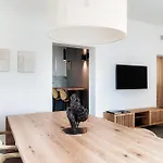 Apartment Martina - By Myhomeincomo Como