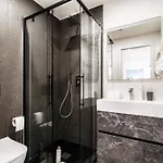 Apartment Martina - By Myhomeincomo Como