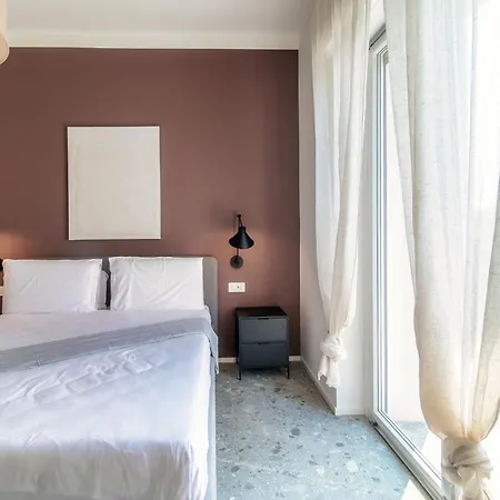 Martina - By Myhomeincomo Como