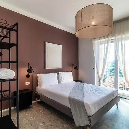 Martina - By Myhomeincomo * Como